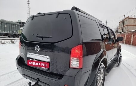 Nissan Pathfinder, 2011 год, 1 650 000 рублей, 8 фотография