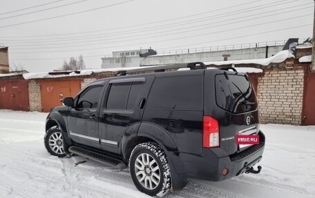 Nissan Pathfinder, 2011 год, 1 650 000 рублей, 9 фотография