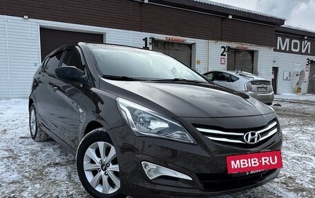 Hyundai Solaris II рестайлинг, 2016 год, 1 038 000 рублей, 3 фотография