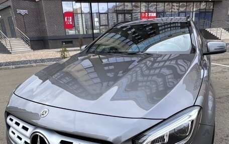 Mercedes-Benz GLA, 2019 год, 3 000 000 рублей, 10 фотография