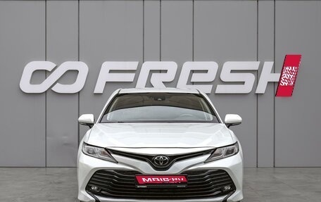 Toyota Camry, 2019 год, 2 449 000 рублей, 3 фотография