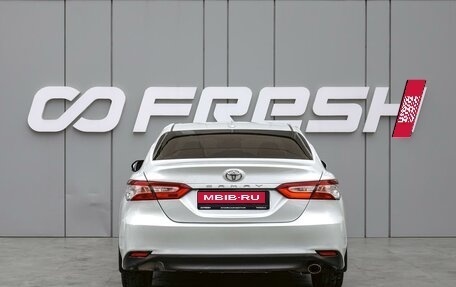 Toyota Camry, 2019 год, 2 449 000 рублей, 4 фотография