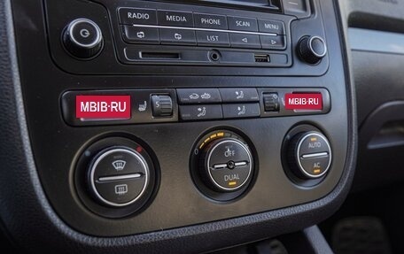 Volkswagen Jetta VI, 2009 год, 699 000 рублей, 13 фотография