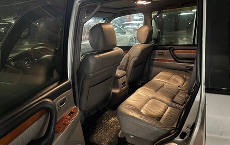 Lexus LX II, 2006 год, 1 685 000 рублей, 10 фотография