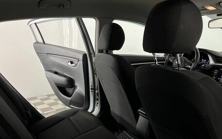 KIA Rio IV, 2021 год, 1 890 000 рублей, 15 фотография