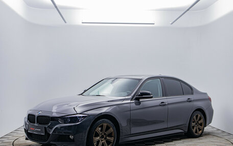 BMW 3 серия, 2018 год, 2 390 000 рублей, 1 фотография