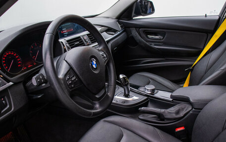 BMW 3 серия, 2018 год, 2 390 000 рублей, 10 фотография