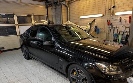 Mercedes-Benz C-Класс, 2012 год, 1 500 000 рублей, 11 фотография