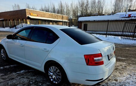 Skoda Octavia, 2018 год, 900 000 рублей, 7 фотография