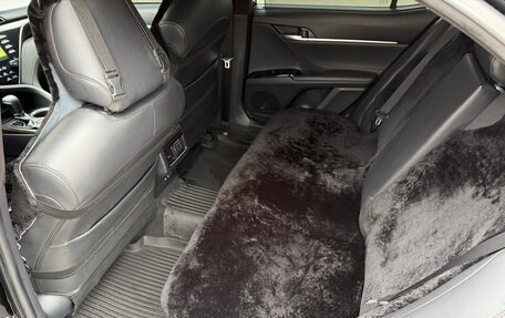 Toyota Camry, 2018 год, 2 380 000 рублей, 14 фотография