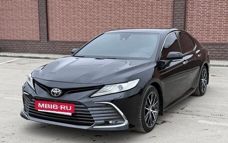 Toyota Camry, 2018 год, 2 380 000 рублей, 19 фотография