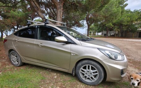 Hyundai Solaris II рестайлинг, 2013 год, 777 999 рублей, 10 фотография