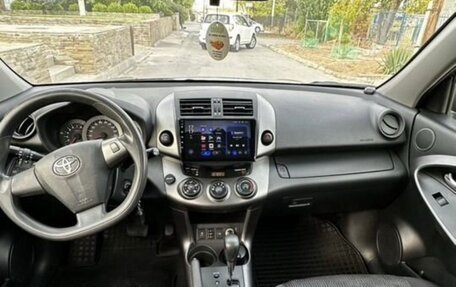 Toyota RAV4, 2011 год, 1 690 000 рублей, 5 фотография