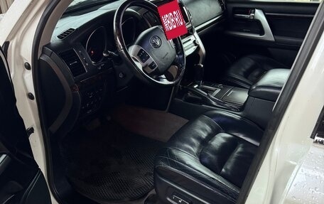 Toyota Land Cruiser 200, 2013 год, 3 985 000 рублей, 16 фотография