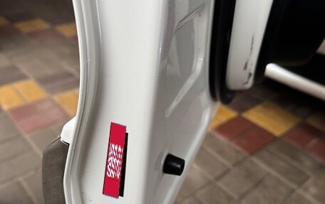 Toyota Land Cruiser 200, 2013 год, 3 985 000 рублей, 15 фотография