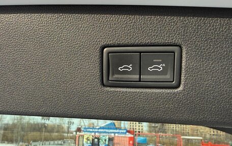 Volkswagen Tiguan II, 2020 год, 2 380 000 рублей, 15 фотография