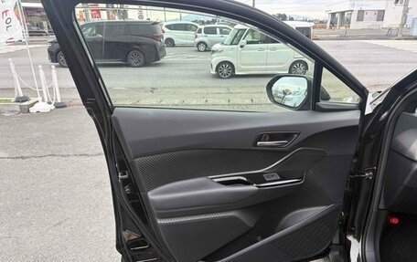 Toyota C-HR I рестайлинг, 2023 год, 1 639 099 рублей, 15 фотография