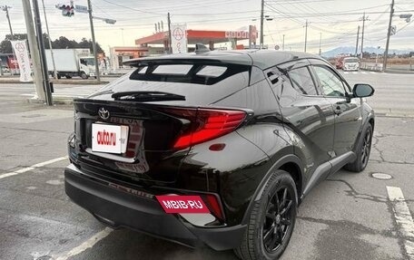 Toyota C-HR I рестайлинг, 2023 год, 1 639 099 рублей, 4 фотография