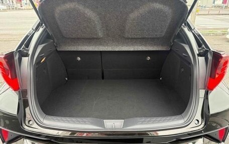 Toyota C-HR I рестайлинг, 2023 год, 1 639 099 рублей, 20 фотография