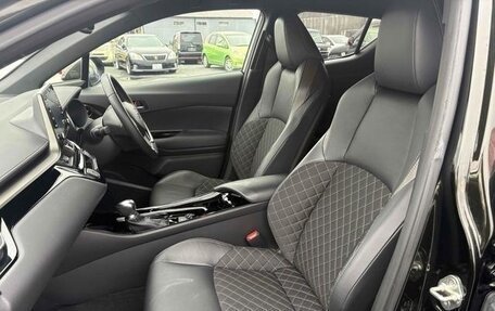 Toyota C-HR I рестайлинг, 2023 год, 1 639 099 рублей, 17 фотография