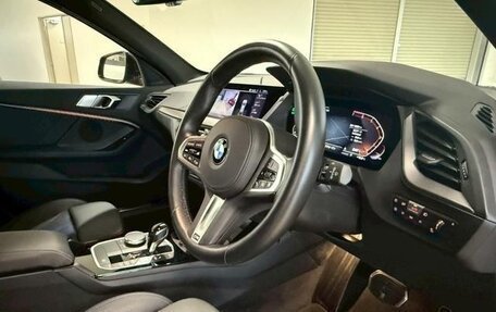 BMW 1 серия, 2023 год, 1 699 099 рублей, 12 фотография