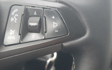 Opel Astra K, 2018 год, 1 150 000 рублей, 8 фотография