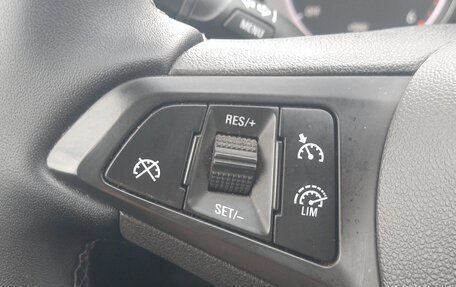 Opel Astra K, 2018 год, 1 150 000 рублей, 7 фотография