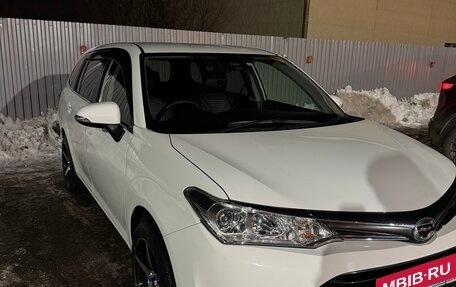 Toyota Corolla, 2017 год, 1 350 000 рублей, 2 фотография