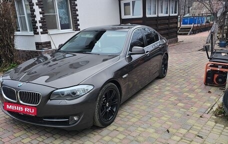 BMW 5 серия, 2013 год, 1 810 000 рублей, 6 фотография