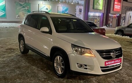 Volkswagen Tiguan I, 2009 год, 1 000 000 рублей, 10 фотография