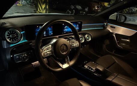 Mercedes-Benz CLA, 2019 год, 3 400 000 рублей, 12 фотография