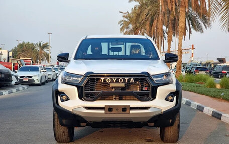Toyota Hilux VIII, 2025 год, 7 400 000 рублей, 1 фотография