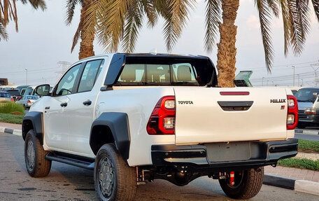 Toyota Hilux VIII, 2025 год, 7 400 000 рублей, 5 фотография