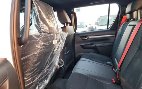 Toyota Hilux VIII, 2025 год, 7 400 000 рублей, 17 фотография