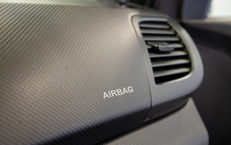 Hyundai Solaris II рестайлинг, 2011 год, 760 000 рублей, 18 фотография