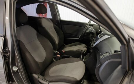 Hyundai Solaris II рестайлинг, 2011 год, 760 000 рублей, 30 фотография