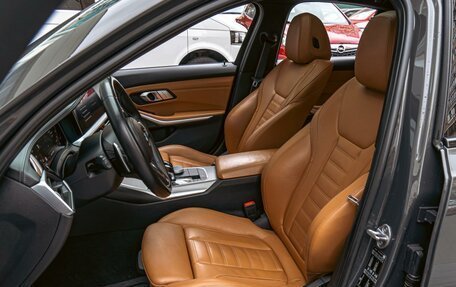 BMW 3 серия, 2019 год, 5 798 000 рублей, 12 фотография