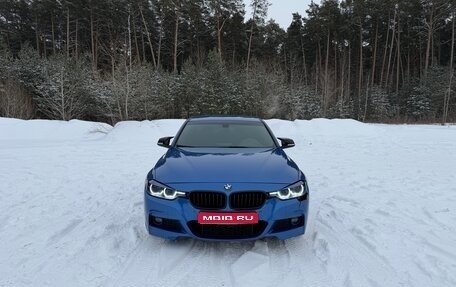 BMW 3 серия, 2018 год, 2 400 000 рублей, 1 фотография