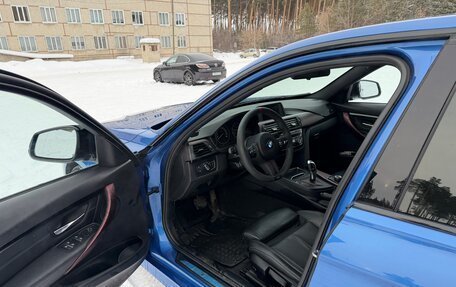 BMW 3 серия, 2018 год, 2 400 000 рублей, 9 фотография