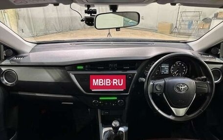 Toyota Auris II, 2014 год, 1 100 000 рублей, 8 фотография