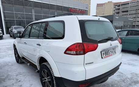 Mitsubishi Pajero Sport II рестайлинг, 2015 год, 2 250 000 рублей, 4 фотография