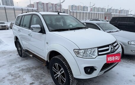 Mitsubishi Pajero Sport II рестайлинг, 2015 год, 2 250 000 рублей, 2 фотография