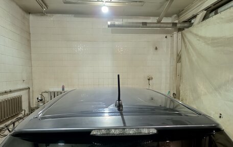 Toyota Wish II, 2003 год, 715 000 рублей, 10 фотография