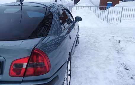 Mitsubishi Carisma I, 2002 год, 300 000 рублей, 4 фотография