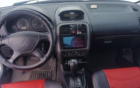 Mitsubishi Carisma I, 2002 год, 300 000 рублей, 11 фотография