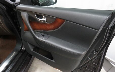 Infiniti FX II, 2010 год, 1 620 000 рублей, 27 фотография