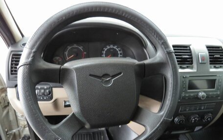 ЛуАЗ Patriot, 2013 год, 537 000 рублей, 13 фотография