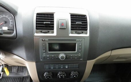 ЛуАЗ Patriot, 2013 год, 537 000 рублей, 16 фотография