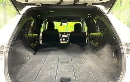 Toyota Harrier, 2016 год, 2 500 000 рублей, 9 фотография