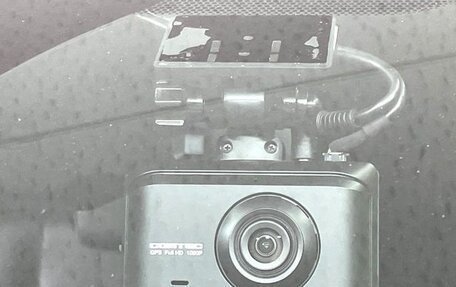 Toyota Harrier, 2016 год, 2 500 000 рублей, 13 фотография